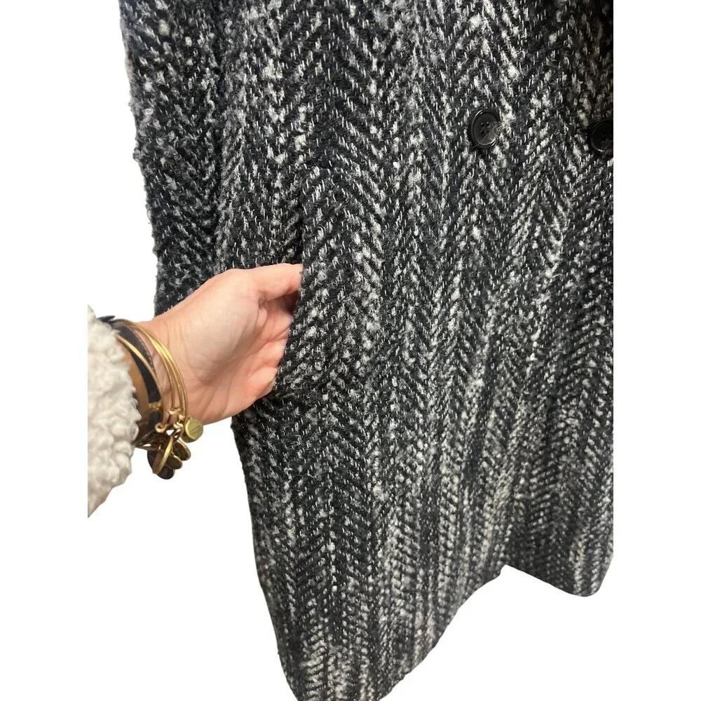 H&M Wool Blend Faux Fur Collar Tweed Overcoat